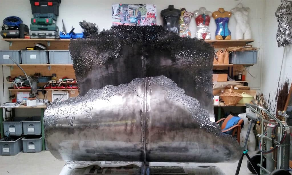 Sculpture Valais – 3e Âge de Fer – Catégorie : Fer – Titre : Feuille Nervurée – Image à la Une Sculpture Valais - 3e Âge de Fer - Catégorie : Fer - Titre : Feuille Nervurée - Image à la Une