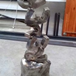 Sculpture Valais - 3e Âge de Fer - Catégorie : Fer - Titre : Rêver - Papillon, vue de face