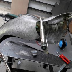 Sculpture Valais - 3e Âge de Fer - Catégorie : Mosaïque - Titre : Poisson - Assemblage des tôles pour le corps du poisson