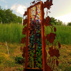 Vitrail serti dans armature fer Vitrail